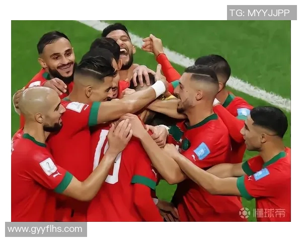 金色荣耀与足球梦想交织的传奇明星之路